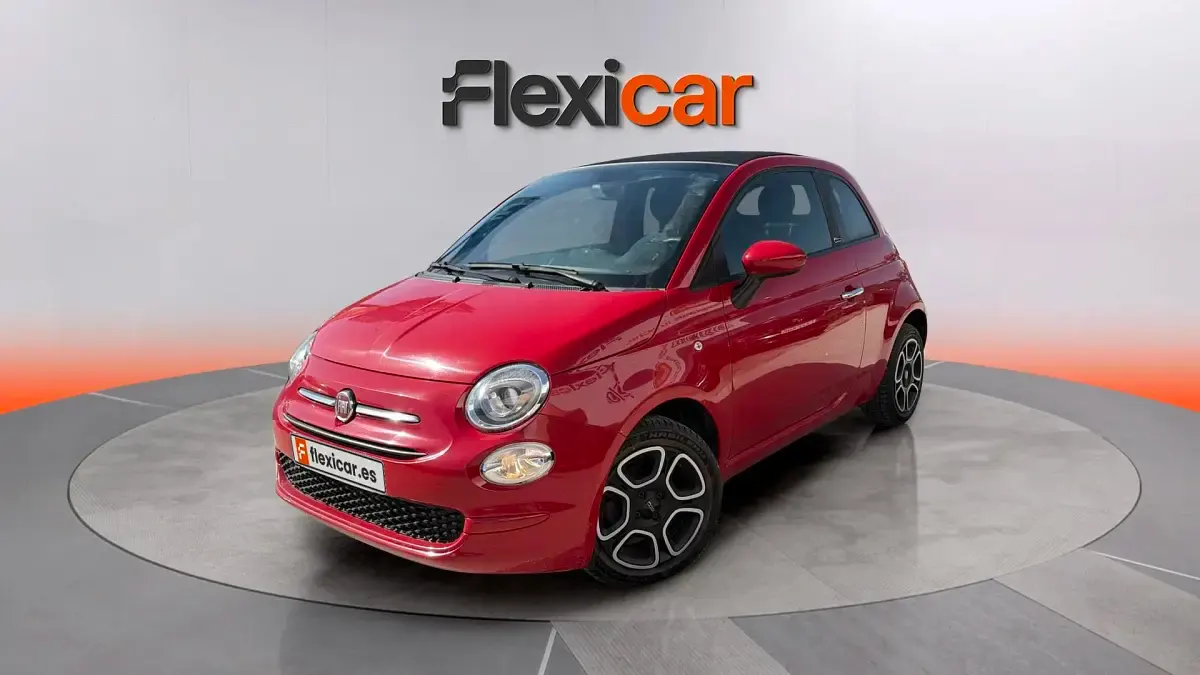 Usado Fiat 500 Club 71 CV (52 kW) 2023 Rojo Berlina