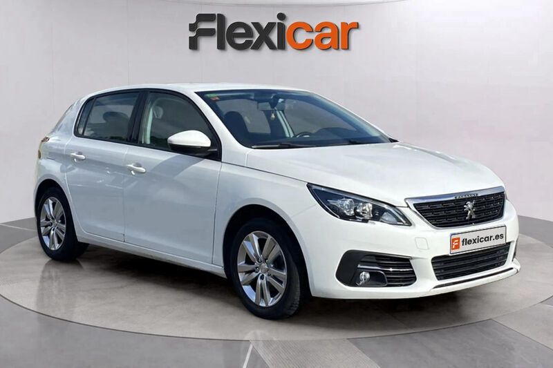 Blanco Usado 2018 Peugeot 308 Active Berlina | 11.190 € (Precio justo) - Imagen 1/4