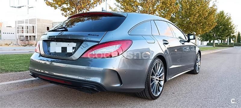 Gris / plata Usado 2016 Mercedes CLS350 Shooting Brake Familiar | 22.000 € - Imagen 1/4