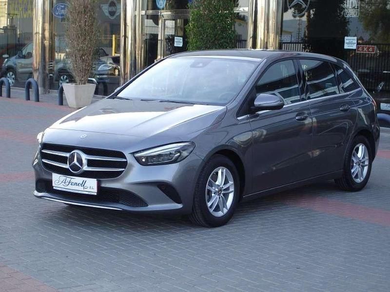 Usado Mercedes B180 116 CV (85 kW) 2020 Marrón Monovolumen
