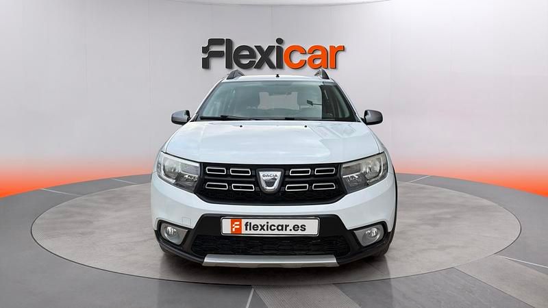 Usado Dacia Sandero Stepway 90 CV (66 kW) 2017 Blanco Berlina