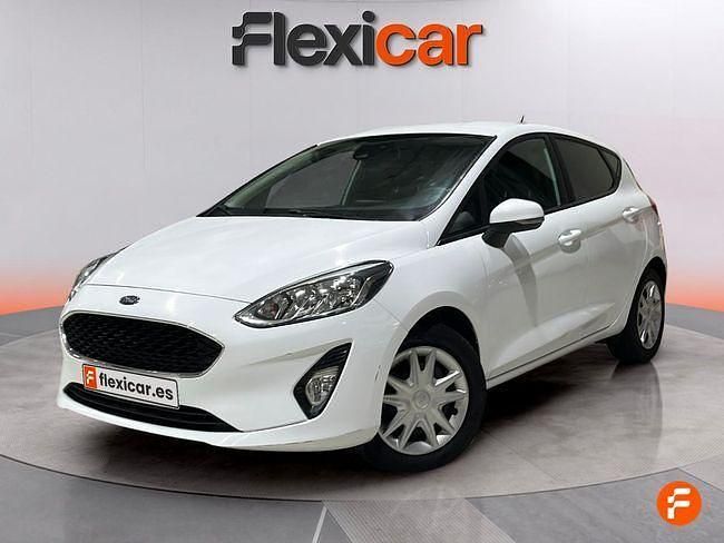 Usado Ford Fiesta Trend 85 CV (62 kW) 2018 Blanco Berlina