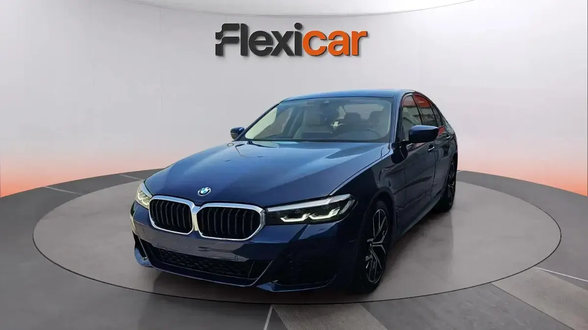 Usado BMW 520 190 CV (139 kW) 2023 Azul Berlina