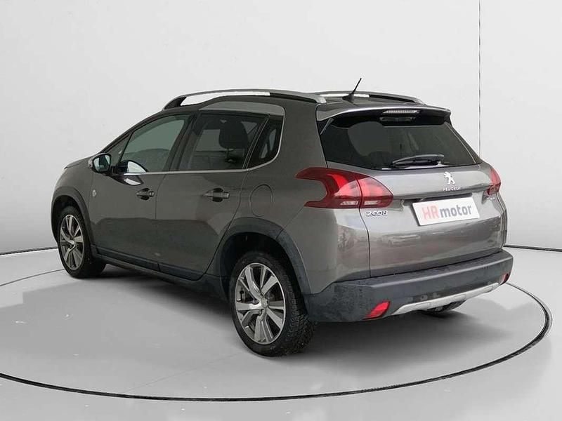 Usado Peugeot 2008 Allure 132 CV (97 kW) 2017 Gris SUV