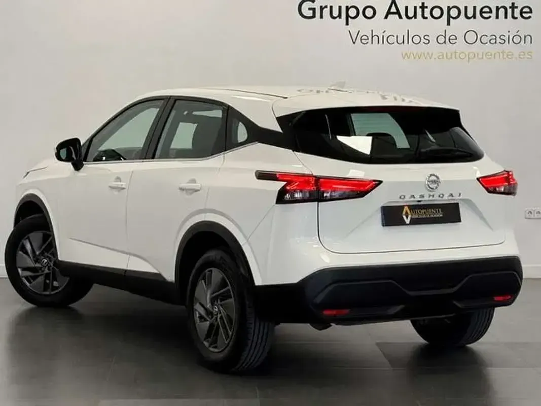 Usado Nissan Qashqai Acenta 150 CV (110 kW) 2022 Blanco SUV