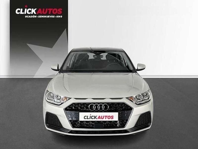 Usado Audi A1 Advanced 95 CV (69 kW) 2024 Plateado SUV