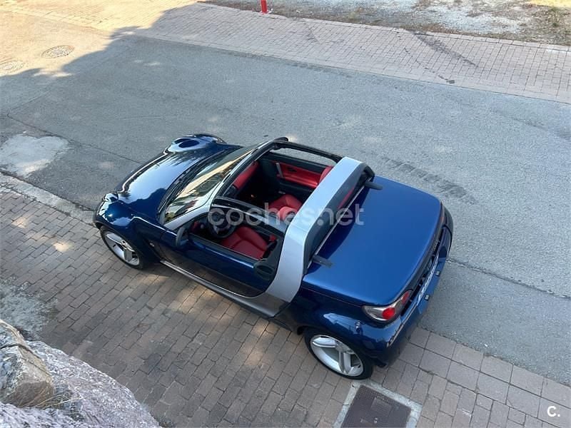 Usado Smart Roadster 82 CV (60 kW) 2003 Azul Descapotable