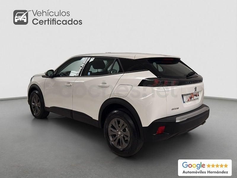 Usado Peugeot 2008 Active 110 CV (80 kW) 2021 Blanco SUV