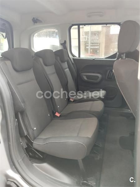 Usado Toyota Proace Verso Active 131 CV (96 kW) 2020 Gris / plata Familiar