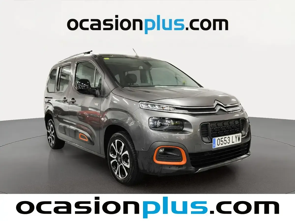 Usado Citroën Berlingo Shine 130 CV (95 kW) 2022 Gris Monovolumen