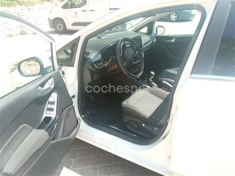 Usado Ford Fiesta Titanium 125 CV (91 kW) 2017 Blanco Berlina