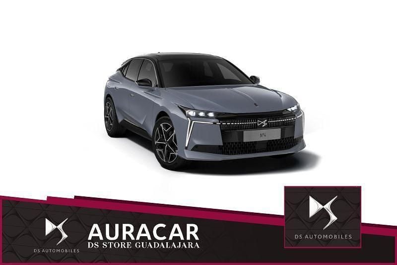 Gris Nuevo 2025 DS Automobiles DS4 Berlina | 39.555 € (Precio justo) - Imagen 1/4