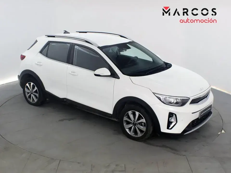 Usado Kia Stonic 100 CV (73 kW) 2025 SUV