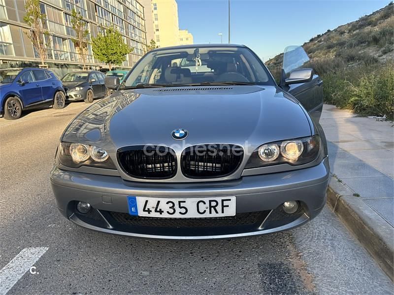 Usado BMW 320 150 CV (110 kW) 2004 Gris / plata Coupe