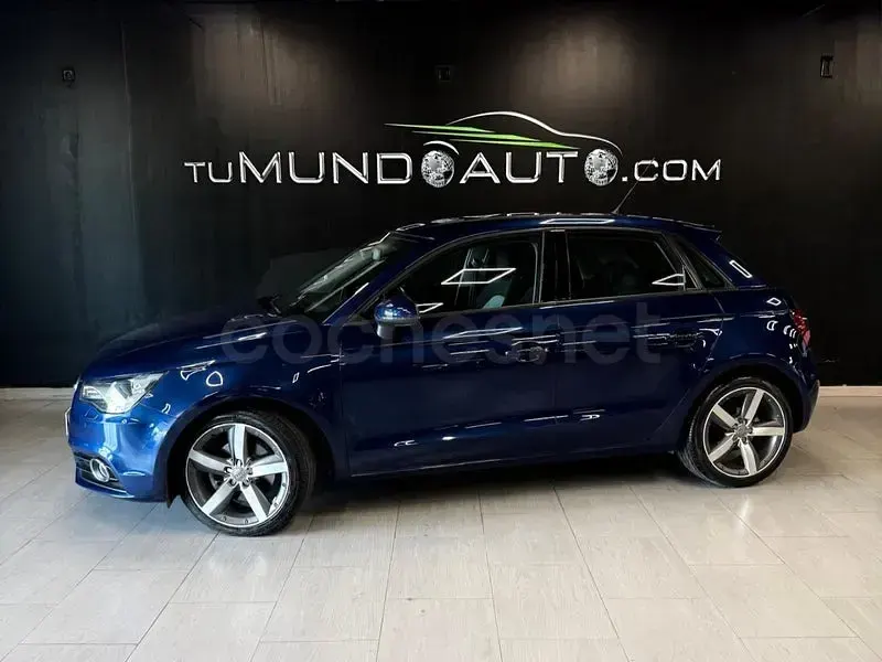 Usado Audi A1 Sportback Ambition 105 CV (77 kW) 2013 Azul Utilitario