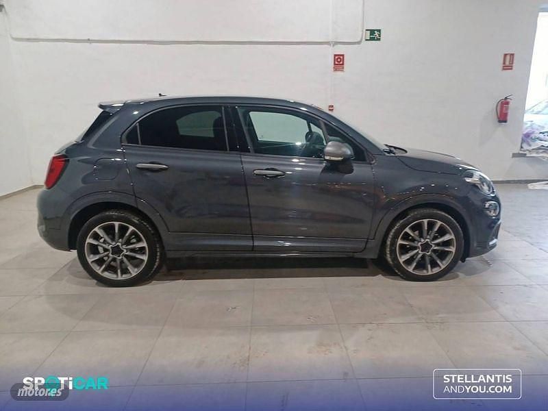 Usado Fiat 500X Sport 120 CV (88 kW) 2021 Gris / plata SUV