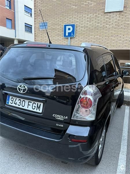 Usado Toyota Corolla Verso Luna 136 CV (100 kW) 2006 Negro Monovolumen