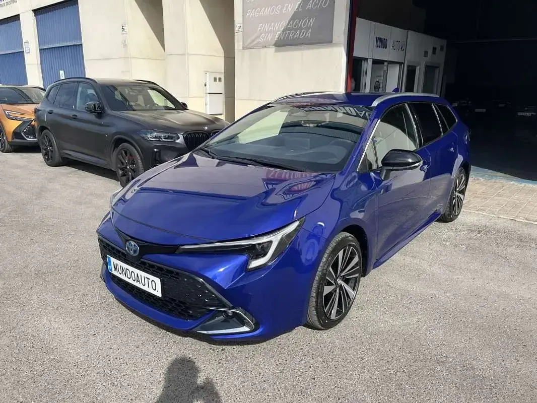Nuevo Toyota Corolla Plus 140 CV (102 kW) 2026 Azul Familiar