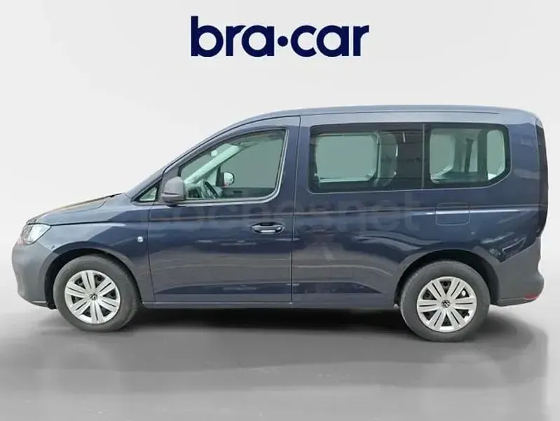 Usado VW Caddy 102 CV (75 kW) 2023 Azul Monovolumen