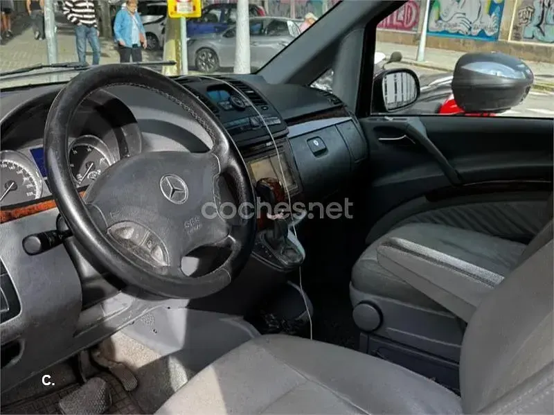 Usado Mercedes Viano 204 CV (150 kW) 2007 Azul Monovolumen
