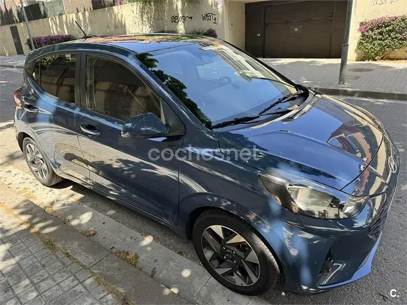 Usado Hyundai i10 67 CV (49 kW) 2025 Azul Utilitario