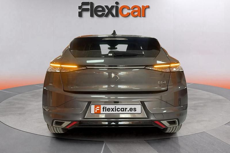 Usado DS Automobiles DS4 Bastille Plus 131 CV (96 kW) 2022 Gris Utilitario