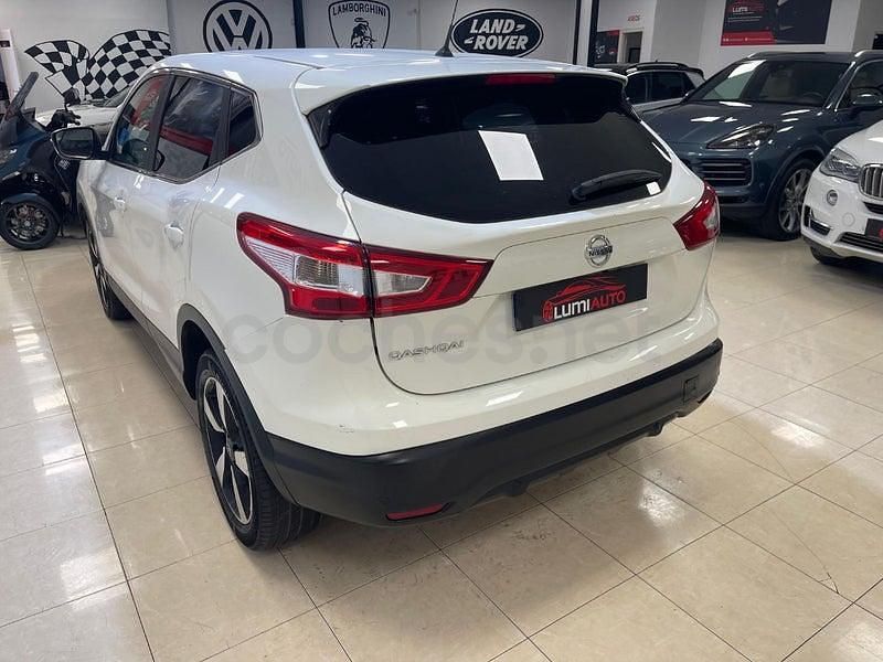 Usado Nissan Qashqai Acenta 115 CV (84 kW) 2015 Blanco SUV