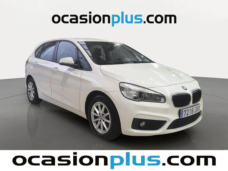 Usado BMW 216 Active Tourer 116 CV (85 kW) 2017 Blanco Monovolumen