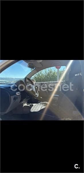 Usado VW New Beetle 90 CV (66 kW) 2000 Blanco Utilitario