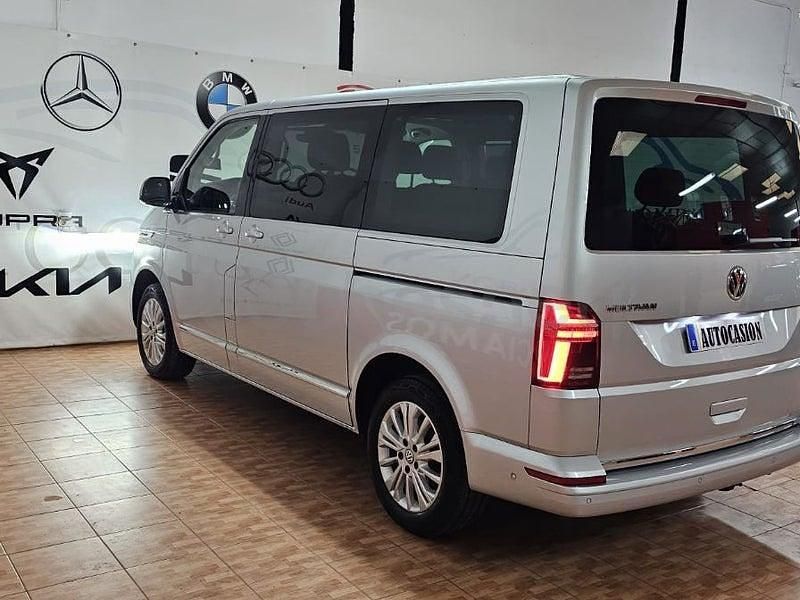 Usado VW Multivan 198 CV (145 kW) 2020 Gris / plata Monovolumen