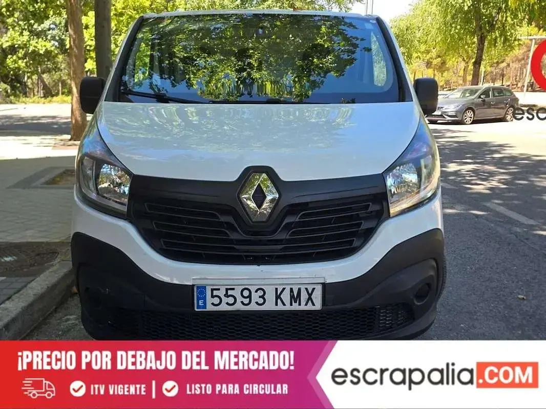 Usado Renault Trafic 95 CV (69 kW) 2018 Blanco Monovolumen