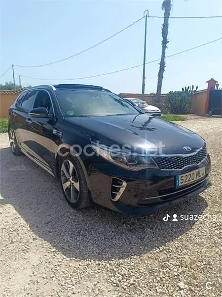 Usado Kia Optima GT-Line 141 CV (103 kW) 2018 Negro Familiar