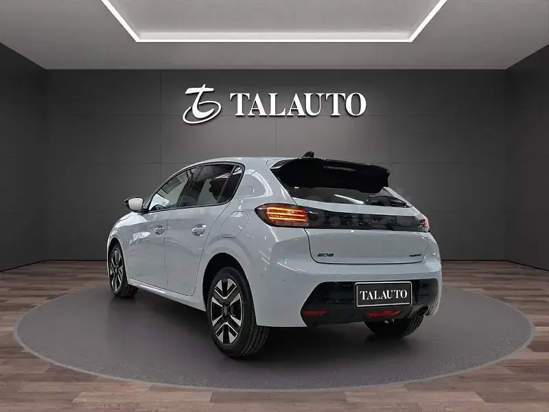 Nuevo Peugeot 208 Allure 110 CV (80 kW) 2026 Blanco Utilitario