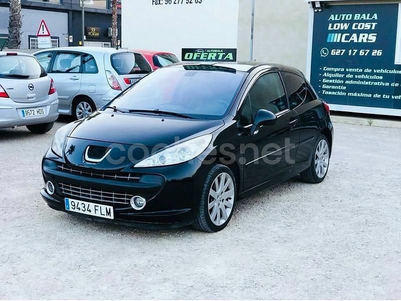 Negro Usado 2007 Peugeot 207 GTi Berlina | 2590 € (Precio justo) - Imagen 1/4