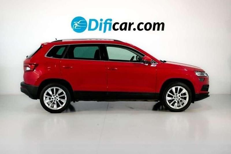 Usado Skoda Karoq Ambition 151 CV (111 kW) 2019 Rojo SUV