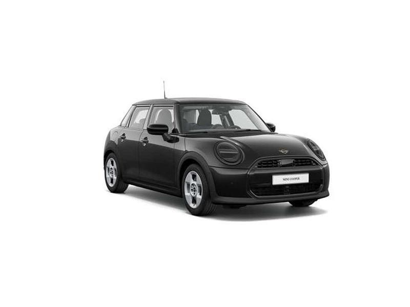 Usado Mini Cooper Essential 114 kW (156 CV) 2025 Negro Utilitario