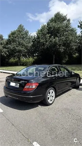 Usado Mercedes C200 Avantgarde 156 CV (114 kW) 2009 Negro Berlina