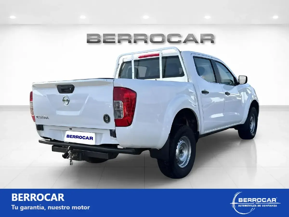 Usado Nissan Navara Acenta 160 CV (117 kW) 2017 Blanco Pickup/Camioneta
