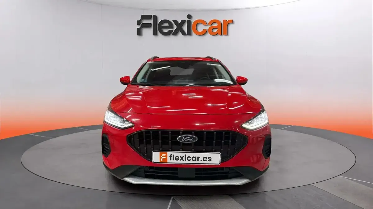 Usado Ford Focus Active 155 CV (114 kW) 2024 Rojo Berlina