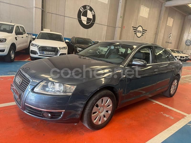 Usado Audi A6 140 CV (102 kW) 2007 Gris / plata Familiar
