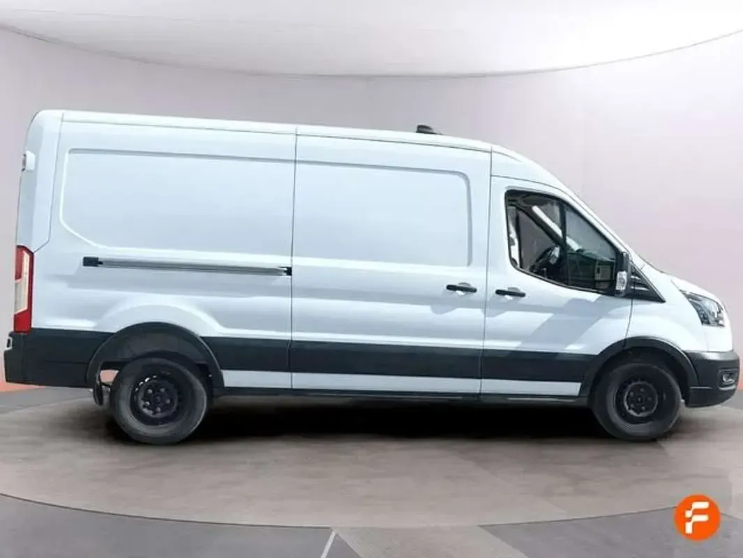 Usado Ford Transit 131 CV (96 kW) 2023 Blanco Van