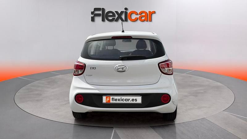 Usado Hyundai i10 GO! 67 CV (49 kW) 2018 Blanco Utilitario