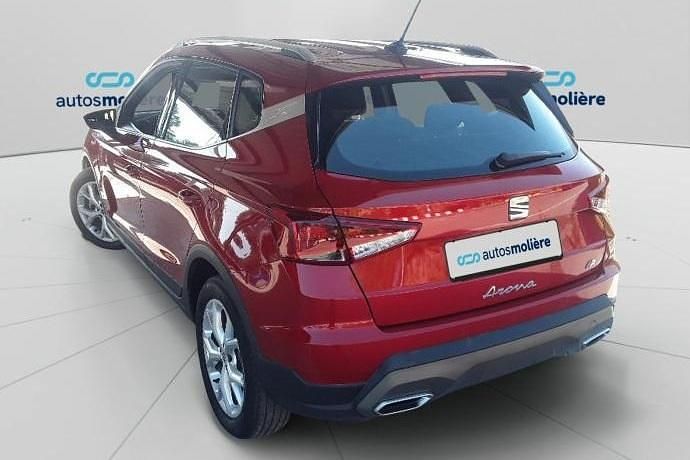 Usado Seat Arona FR 116 CV (85 kW) 2024 Rojo SUV