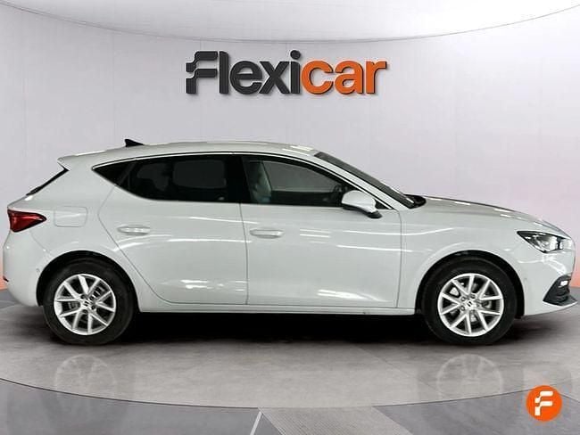 Usado Seat Leon FR 204 CV (150 kW) 2025 Blanco Berlina
