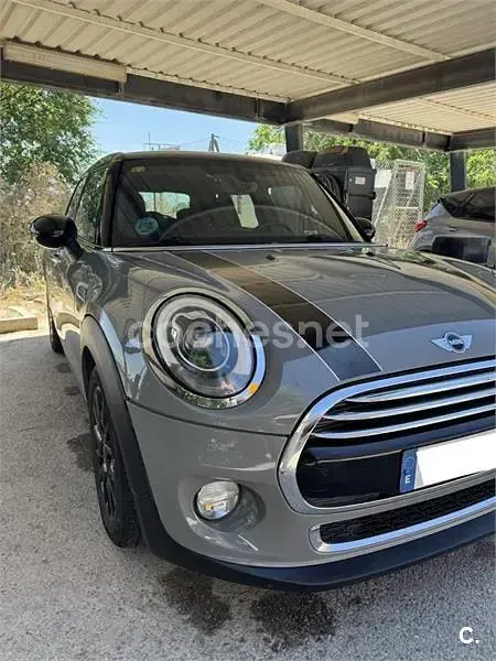Usado Mini Cooper D 116 CV (85 kW) 2016 Gris / plata Utilitario