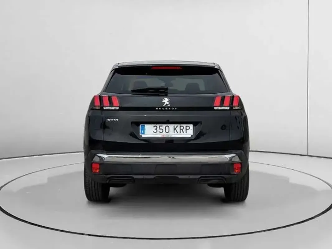 Usado Peugeot 3008 Active 131 CV (96 kW) 2018 Negro SUV