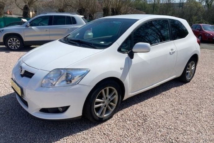 Usado 2009 Toyota Auris Live Utilitario | 6490 € (Precio justo) - Imagen 1/4