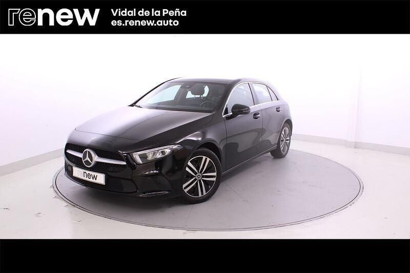 Usado Mercedes E250 218 CV (160 kW) 2022 Negro Familiar