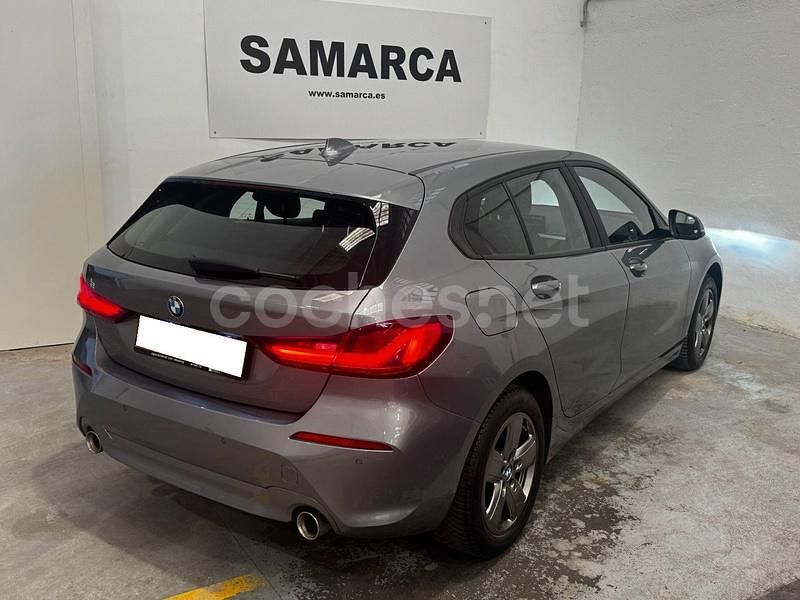 Usado BMW 118 150 CV (110 kW) 2022 Gris / plata Utilitario