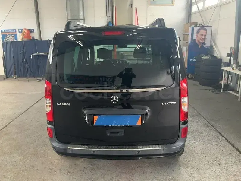 Usado Mercedes Citan 111 110 CV (80 kW) 2015 Negro Familiar